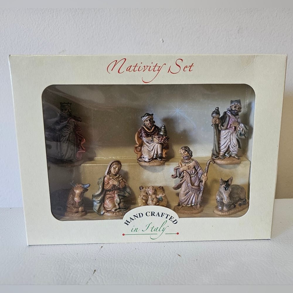 Euromarchi Handcrafted Nativity Set NIB